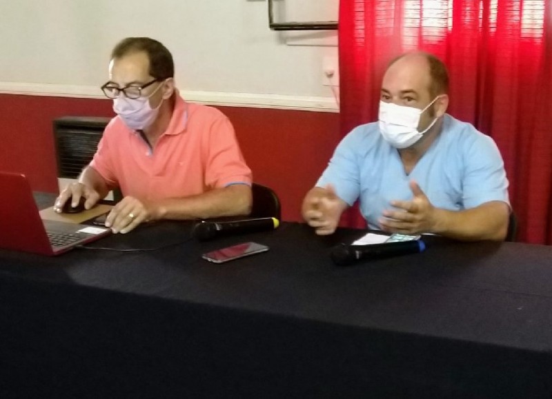 Conferencia de Prensa en el Centro Cultural Sabato.