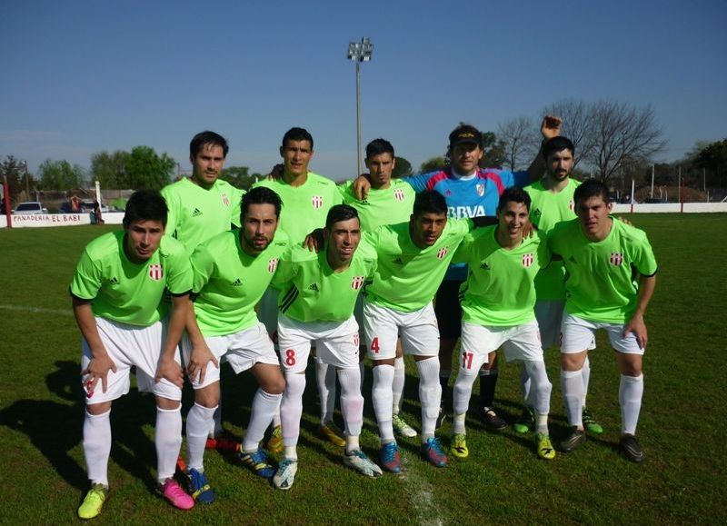 Primer elenco de Juventud.