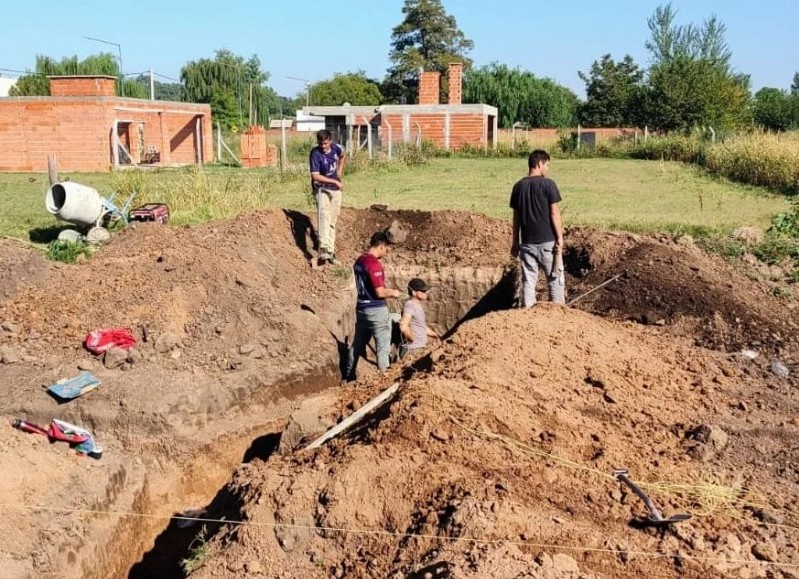 Intervención en la zona de Almirante Brown y Bulevar Larrea.