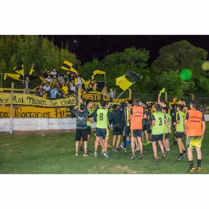 Los jugadores se asociaron al festejo.