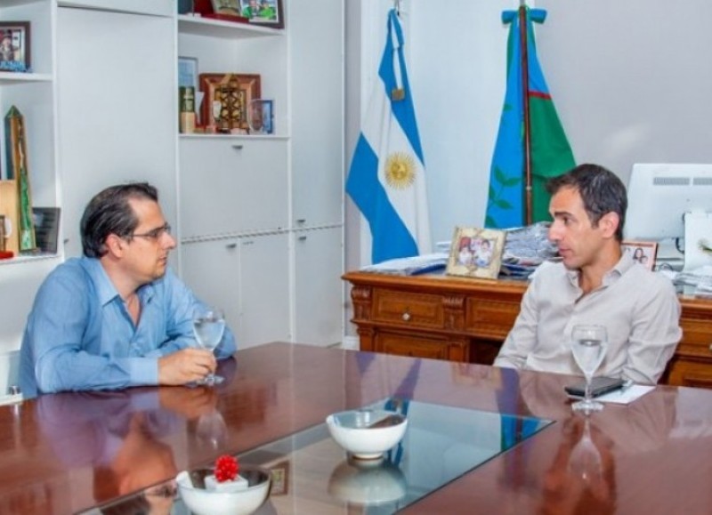El intendente de Junín, Pablo Petrecca, salió con un duro comunicado en sus redes conjuntamente con Juntos por el Cambio, por la “utilización partidaria de la campaña de vacunación”.