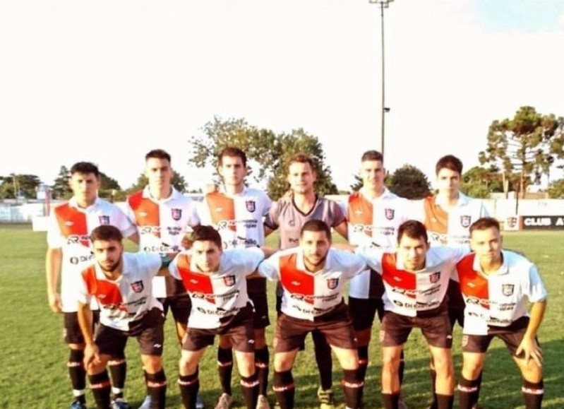 En cuartos se enfrentan Argentino y Newbery.