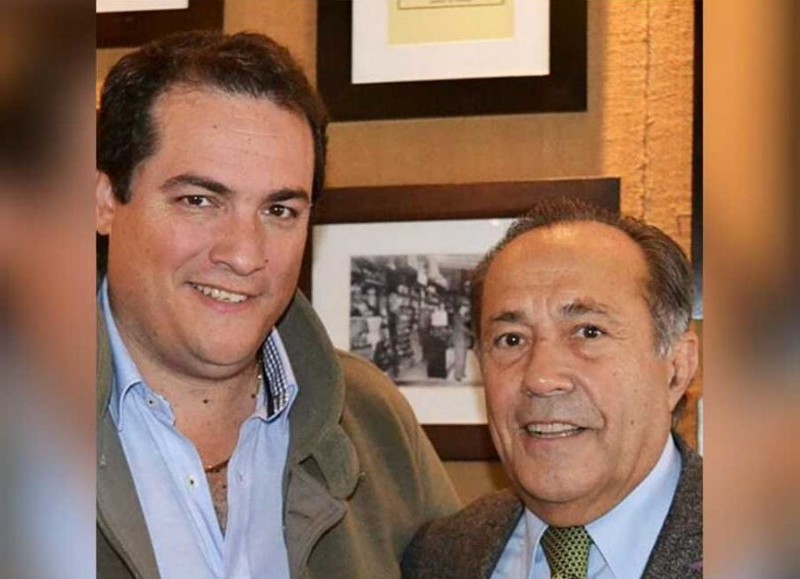 El rojense Juan Granelli junto a Adolfo Rodríguez Saá.