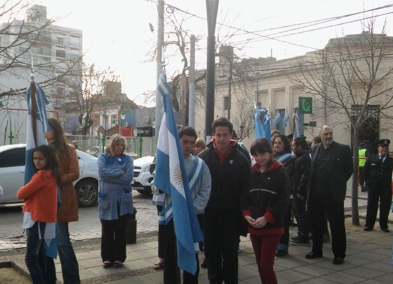 Orgullosos abanderados.