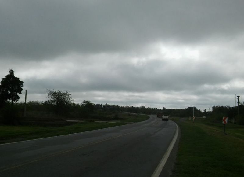 Carretera en muy mal estado.