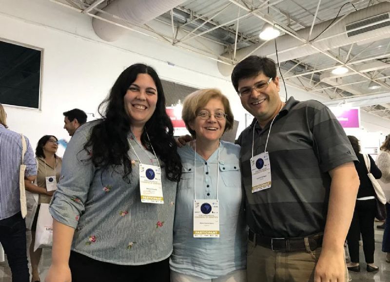 Melisa, María Victoria y Gustavo.