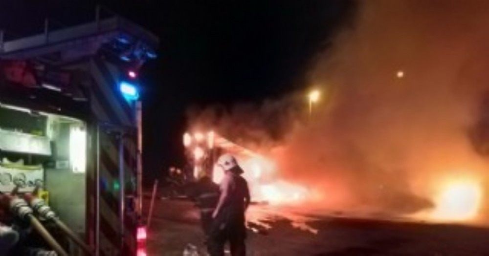 Rápida intervención de los Bomberos Voluntarios.