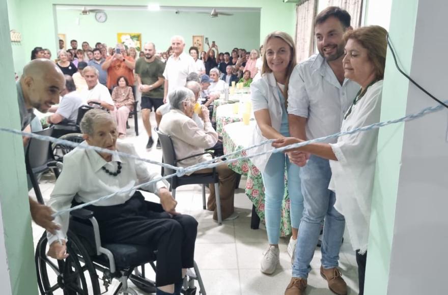 Un nuevo espacio que abraza, acompaña y da vida en el Hogar Municipal