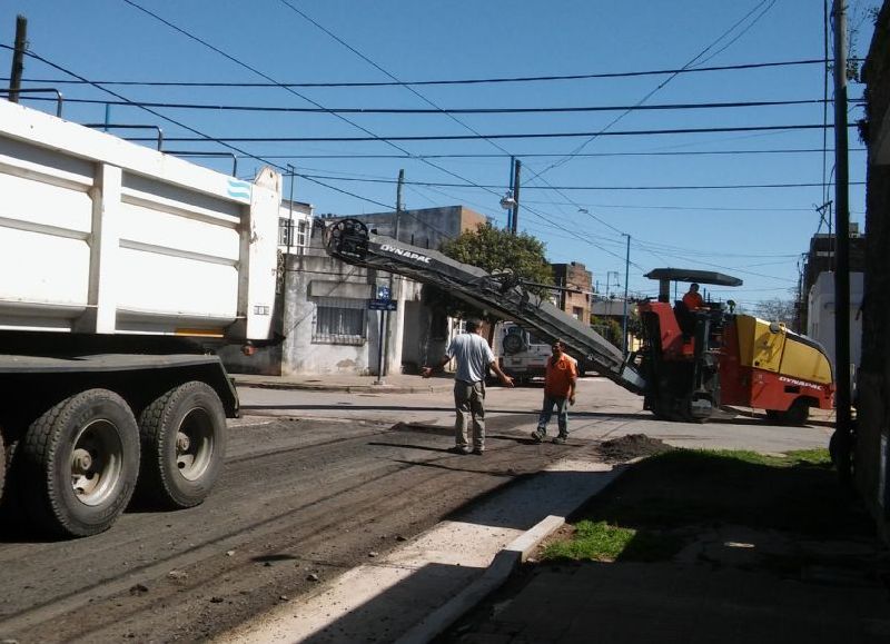 Puesta en marcha de las tareas sobre la cinta asfáltica