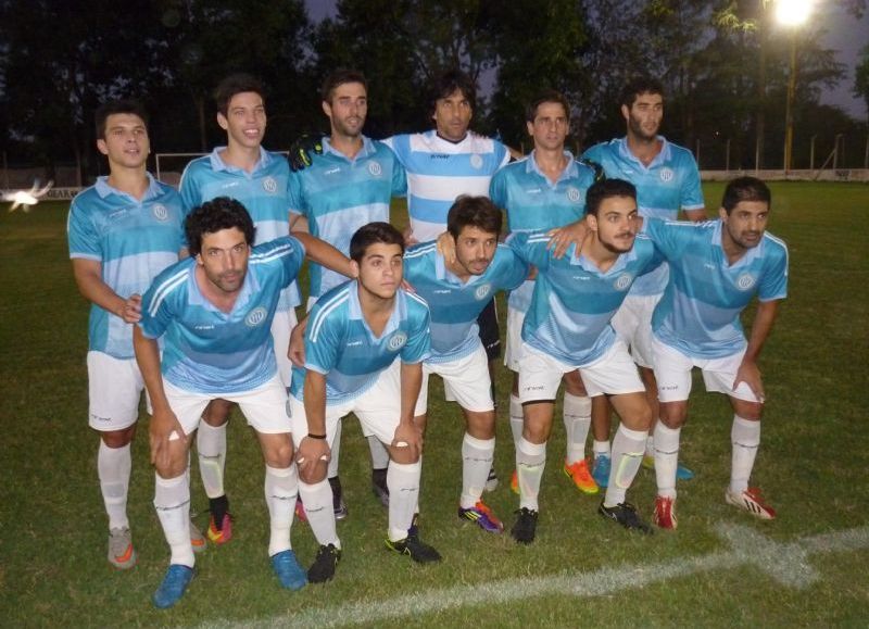 Juventud recibe a Argentino. Previamente juegan por el tercer puesto Newbery con Singlar.