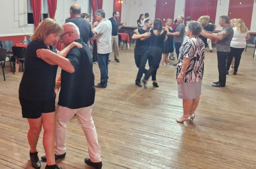 Rojas disfrutó de la primera jornada de tango y práctica milonguera del año