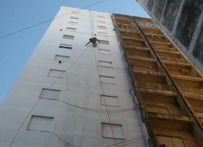 Pintando el cielo.