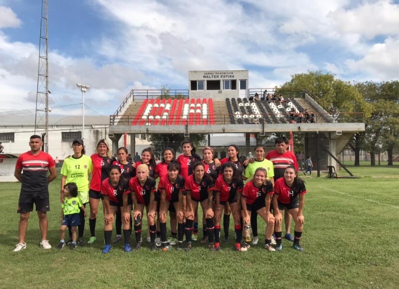 El puntapié inicial del Femenino es en Newbery. Allí homenajean a Belén Morales y Verónica Tisera.