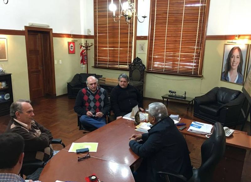 Durante el encuentro evaluaron la situación del distrito.