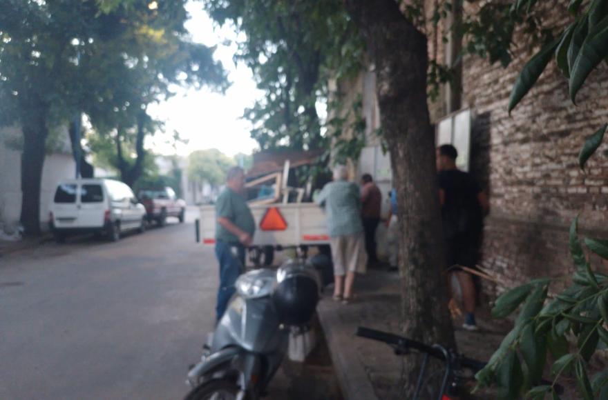 Durante los últimos días, un nutrido grupo estuvo limpiando las instalaciones.