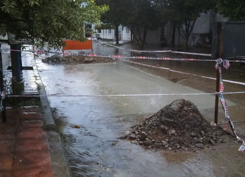 Trabajos en Juan G. Muñoz casi esquina Solís.