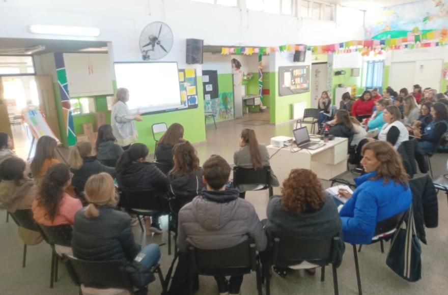 El dictado de clases fue normal.