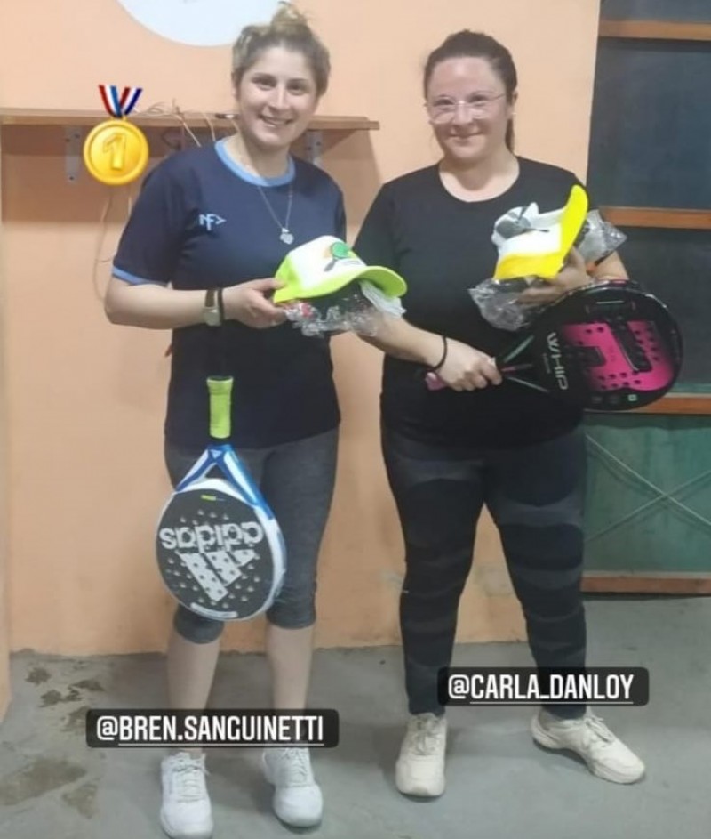 Brenda Sanguinetti y Carla Danloy.