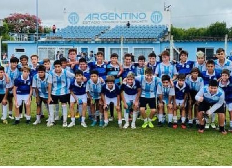 Lo juegan las categorías sub-13 y sub-15 de Argentino, Sports, Villa Belgrano y Barracas.
