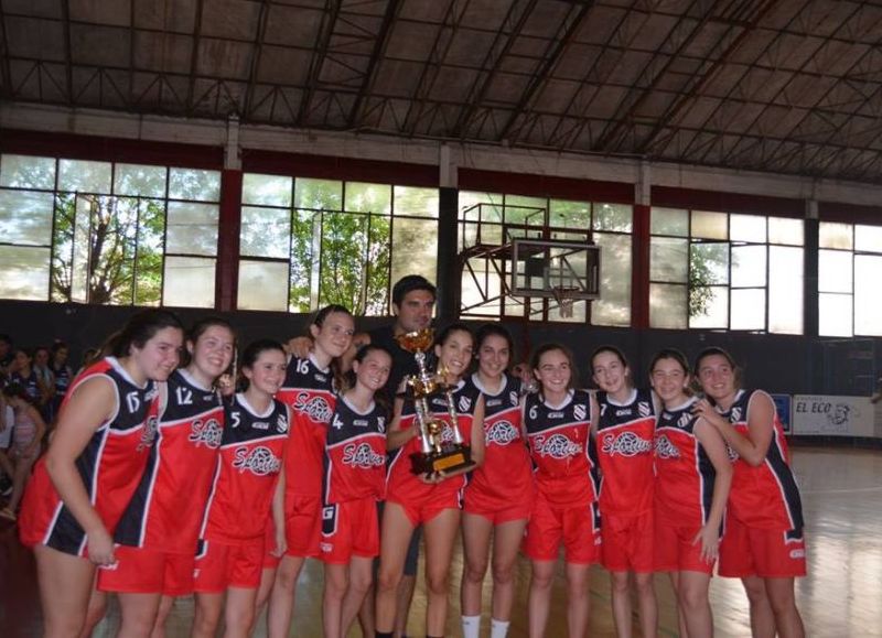 Equipo femenino de Sportivo.