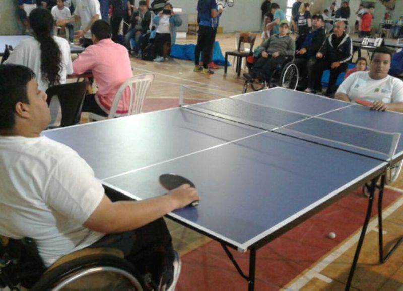 Tisera fue tercero con bronce en Tenis de Mesa Especial.