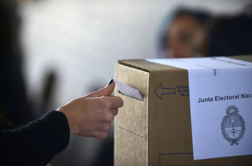 Aparecen los primeros apellidos para el Concejo Deliberante