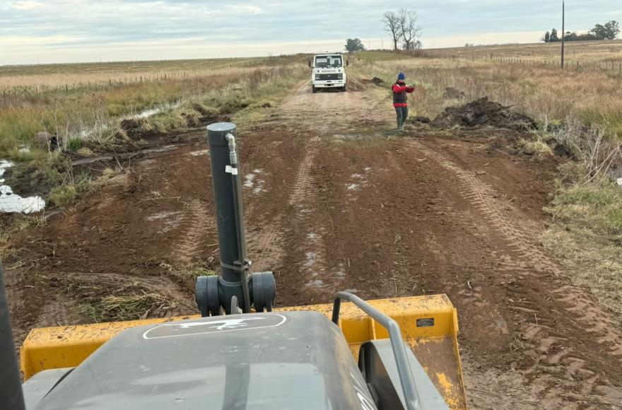 Intervenciones en caminos rurales y sectores urbanos del distrito