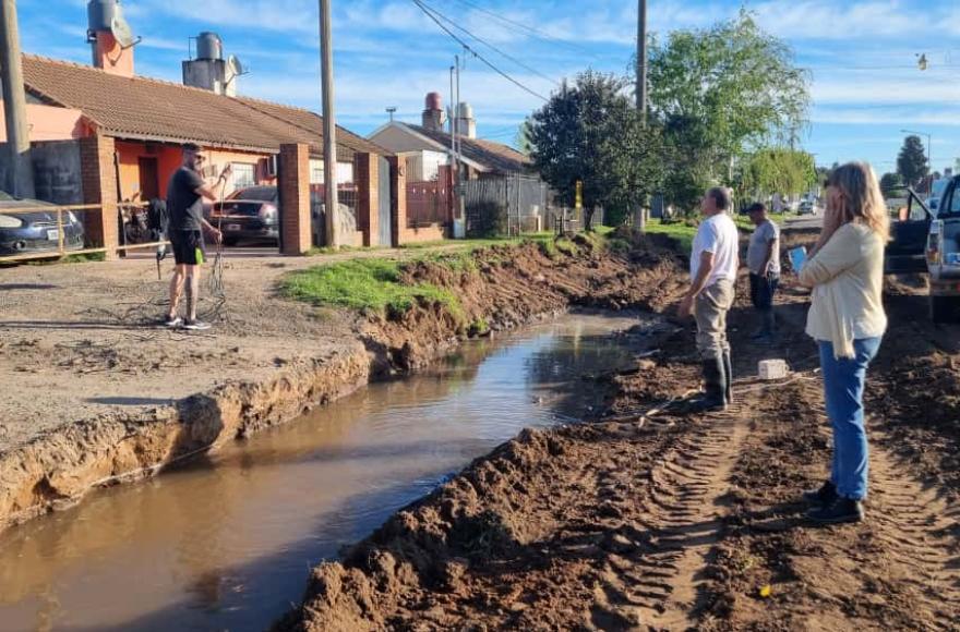 La situación se debe a la rotura en la bajada del tanque de la bomba N° 15.