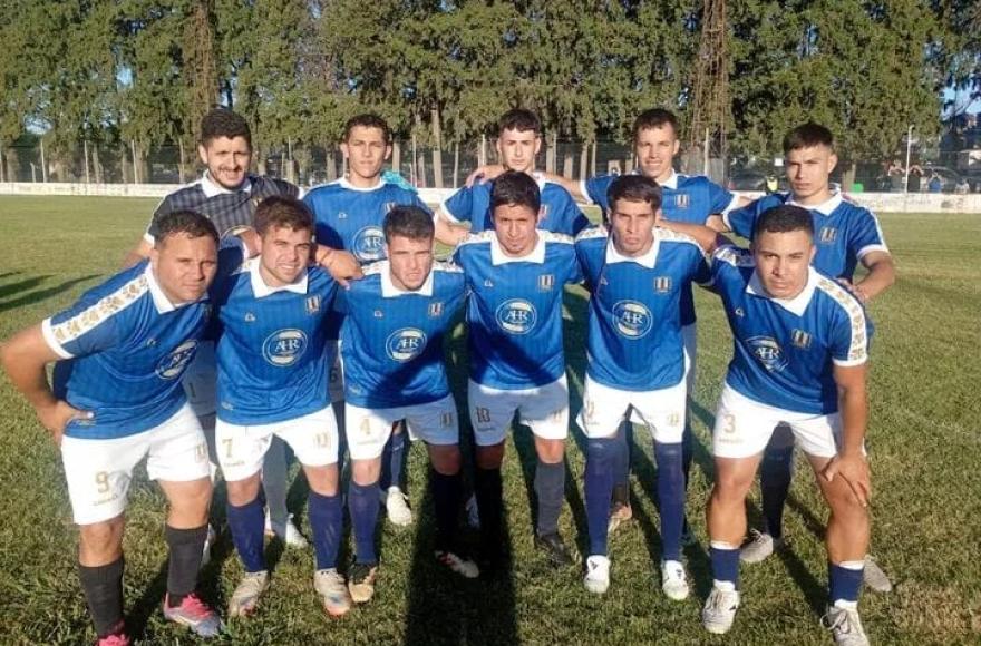 Fue debut con caída para Deportivo Unión.