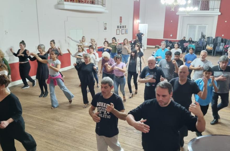 Al ritmo del 2x4.