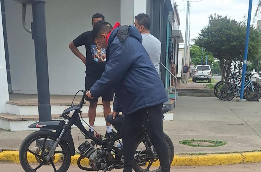 Un hombre fue trasladado al Hospital Unzué.