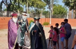 Los Reyes Magos anduvieron por las escuelas