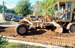 Acondicionan calles donde se construyó cordón cuneta