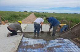 Avanza la obra de reparación en la alcantarilla del camino 125