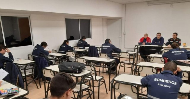 Bomberos Voluntarios de Rafael Obligado lanzan campaña de colaboración