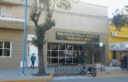 Ya está en funciones la nueva directora de la Biblioteca Municipal