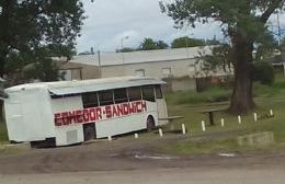 Lamentable robo en el el puesto gastronómico "Comodor Sandwich"