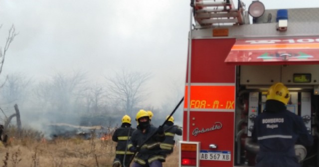 Los Bomberos debieron intervenir nuevamente por incendio de pastos de gran magnitud