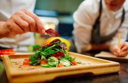 La Dirección de Bromatología sigue capacitando en manipulación de alimentos