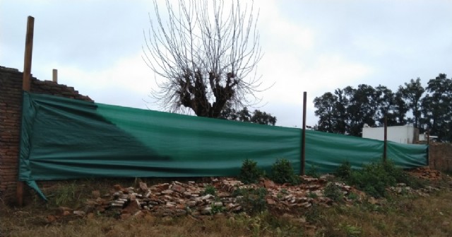 Comienza la reconstrucción del muro perimetral del Cementerio