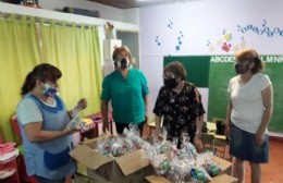 El Jardín Bichito de Luz recibió una donación de parte del grupo de mujeres de AFA