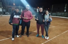 Finalizó gran torneo de Dobles A y B