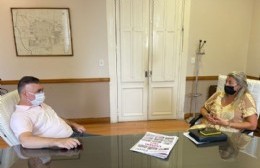 Ford se reunió con la presidenta de la Comisión del Hogar de Ancianos