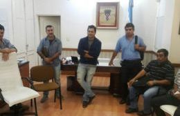 Los empleados aguardan con ansiedad la primera reunión de los gremios con el Municipio