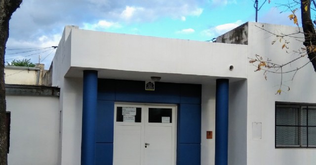 La Escuela de Educación Secundaria N° 3 de Rojas entrega alimentos