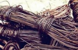 Los Indios: aprehenden a tres pergaminenses que robaban cables