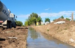 Se completa el último tramo de la obra de cordón cuneta en Barrio España