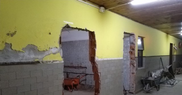 Avanza la refacción de baños en la Primaria N°15