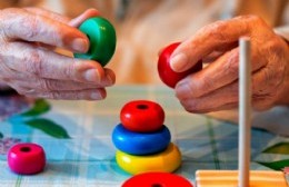 Taller "Estimulemos la memoria" para adultos mayores