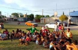 Linda celebración navideña organizaron las Mujeres del Evita